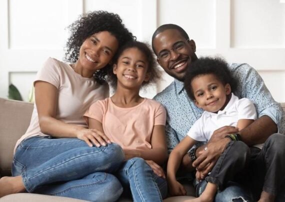 رابطه استحکام خانواده با میزان افزایش صمیمت در خانواده