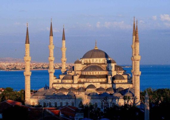 آشنایی با مسجد آبی استانبول