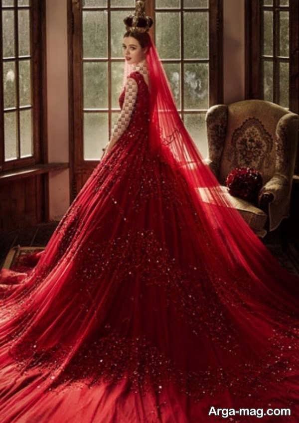 انواع لباس عروس قرمز