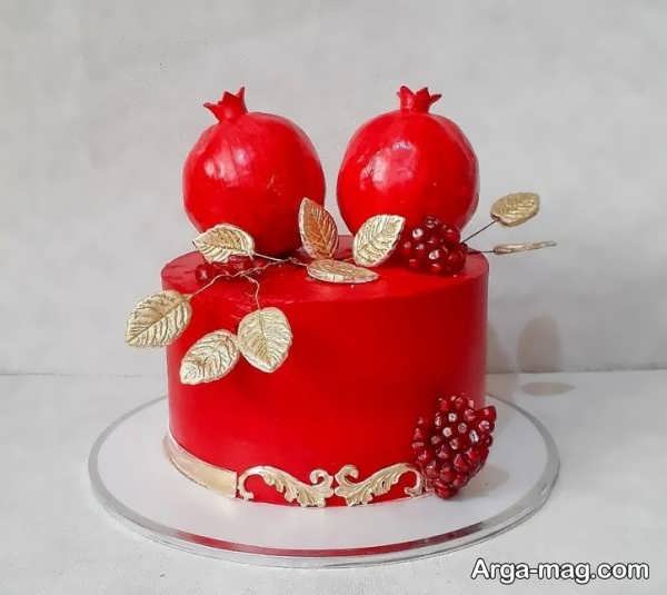 تزیین کیک شب یلدا