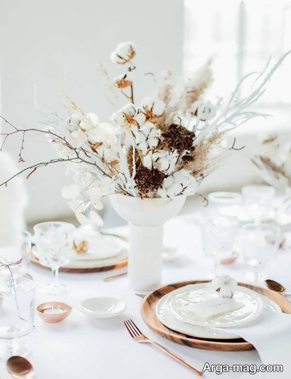 دیزاین و زیباسازی میز با گل خشک