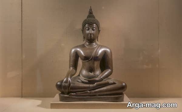 آیین بودا به چه چیزی اعتقاد دارد؟