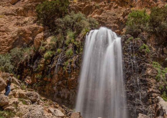 بازدید از زیبایی آبشار چکان
