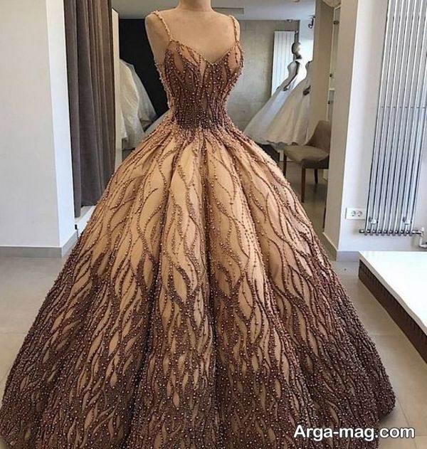 ساده ترین لباس عروس رنگی 1402