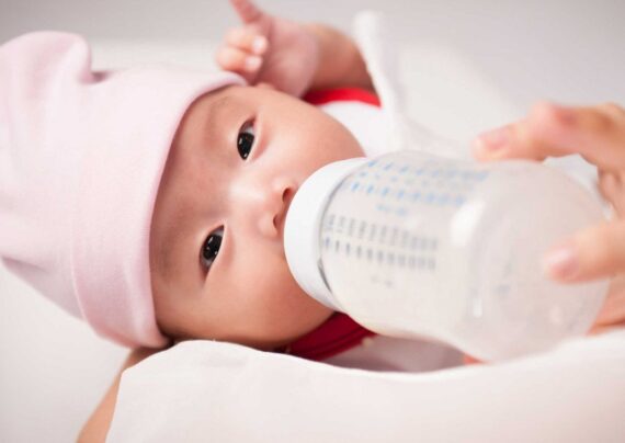 راهنمای انتخاب شیشه شیر برای نوزاد