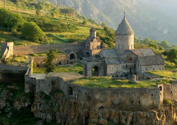 صومعه خور ویراپ در ارمنستان