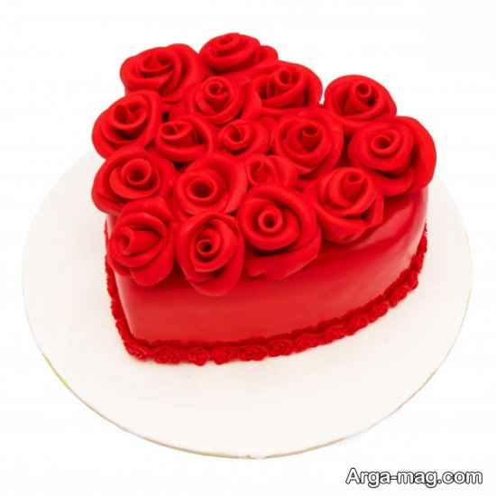 دیزاین مجلسی کیک عاشقانه