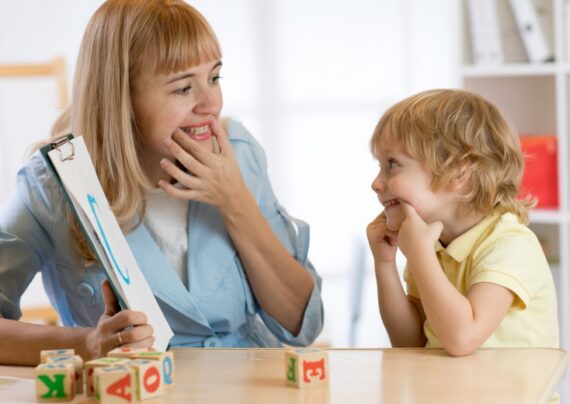 سن گفتار درمانی در کودکان
