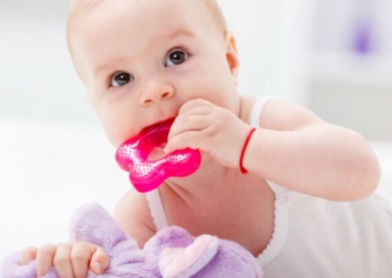 راهنمای خرید دندان گیر نوزاد با کیفیت