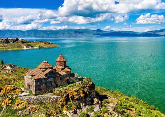 دریاچه پارز ارمنستان را بشناسید