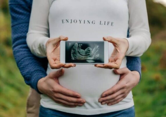۵۹ عکس پروفایل بارداری ۲۰۲۴ با طراحی های متفاوت