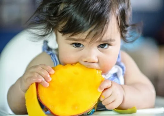 فواید و خواص میوه انبه برای کودک