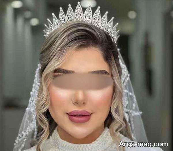 مدل متفاوت شینیون عروس با تاج ۱۴۰۵