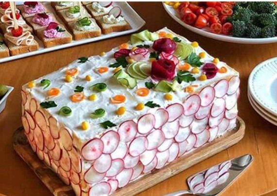 طرز تهیه کیک ژامبون و سس