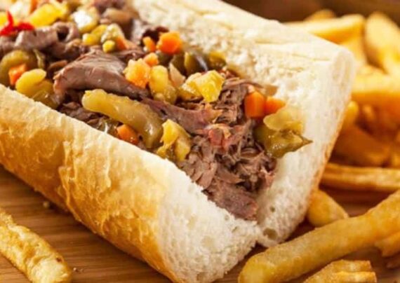 طرز تهیه ساندویچ مرغ ریش ریش خوش طعم