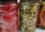 طرز تهیه ترشی پیاز جعفری با طعم عالی