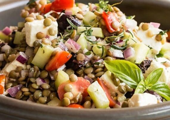 آمورش طرز تهیه سالاد عدس و سالمون