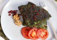 آموزش طرز تهیه کوکو سبزی با گردو