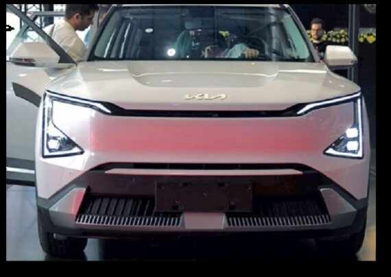 نقد و بررسی کیا ev5