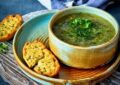 طرز تهیه آش کرفس و گردو خوش طعم و مقوی