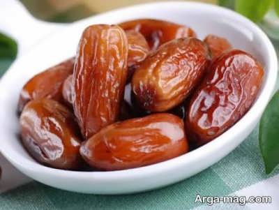 سن مجاز استفاده از خرما برای نوزادان 