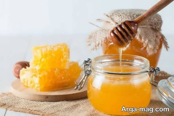 نگهداری عسل با موم در دمای اتاق