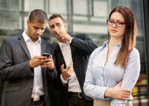 مواجهه با بی احترامی در محل کار