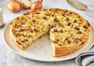 طرز تهیه تارت سیب‌ زمینی و پیاز خوشمزه
